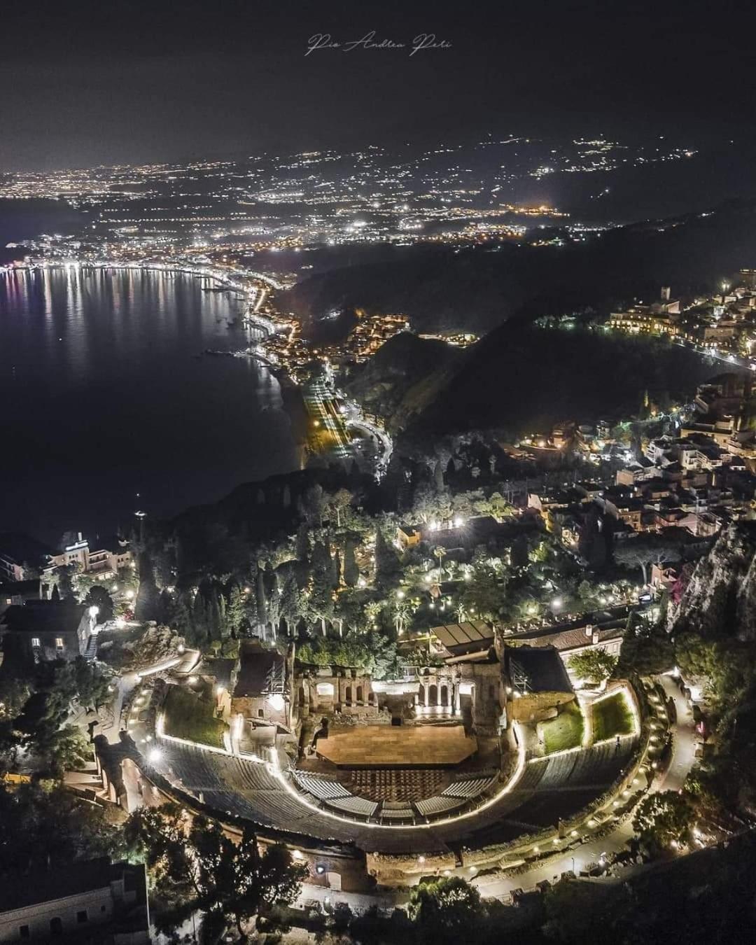 Sebastian House Casa Vacanze Giardini Naxos Eksteriør bilde